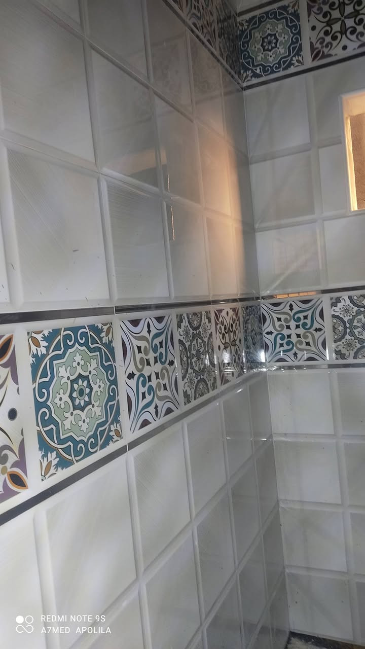 خلفة سيراميك بورسلين مرمر جدارى ارضيه شغل درجه اولا ***********
