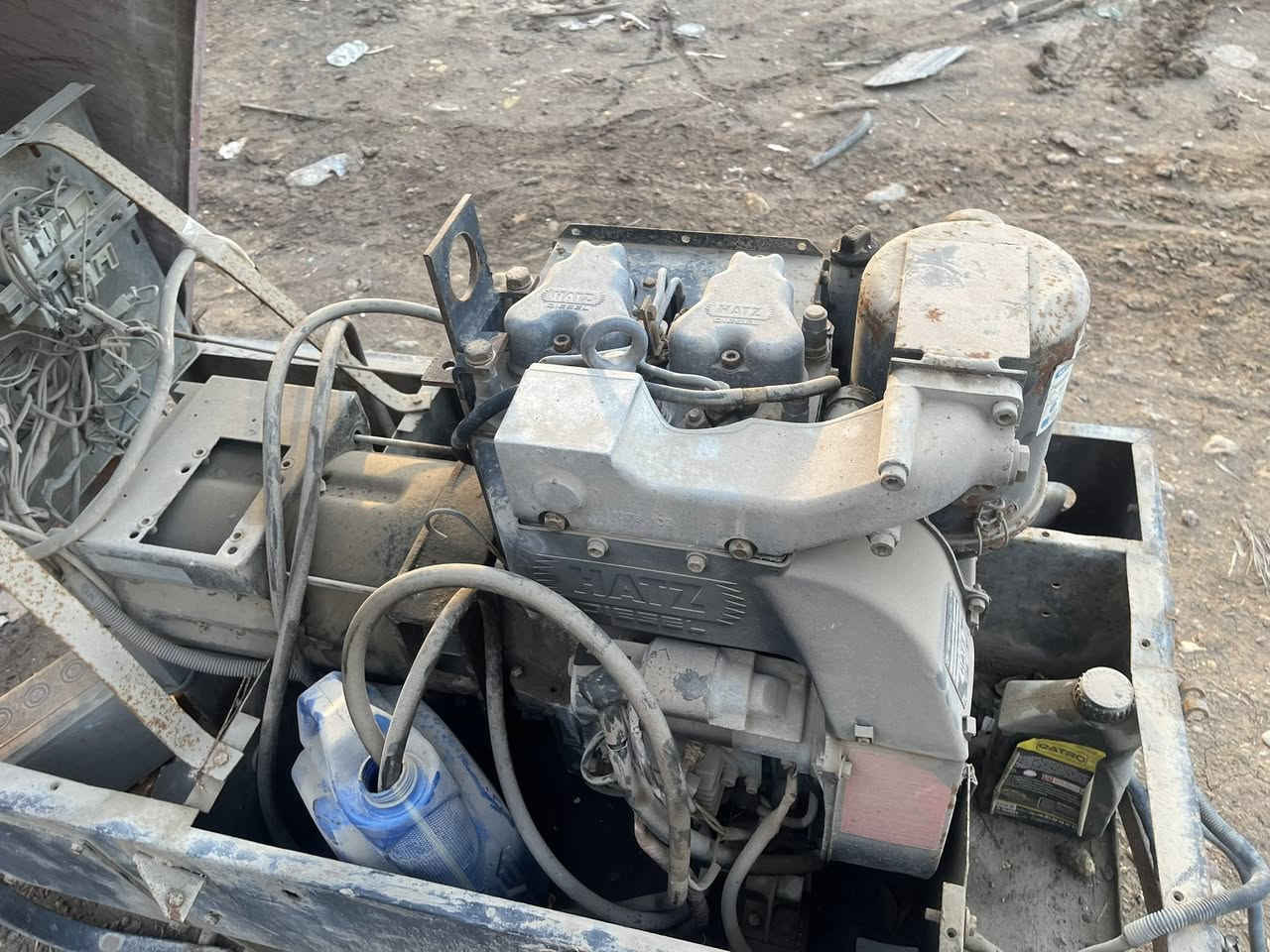 مولد لل بيع شغال جاهز بدون اي نقص
12 KVA
التوليد  من 45 الى 55 انبير
السعر 700 دولار وبي مجال بسيط 
***********
***********
العنوان واسط الزبيدية
