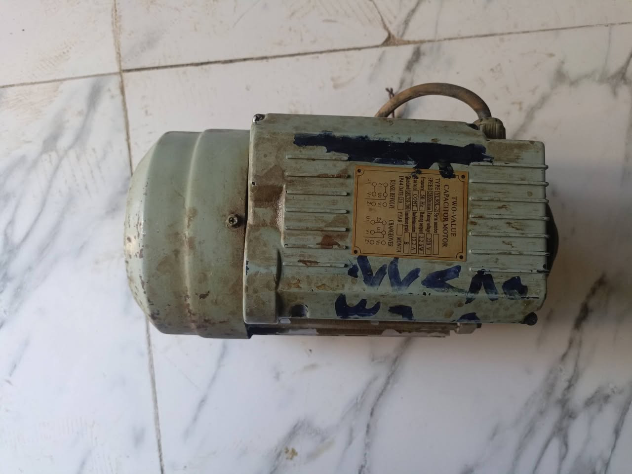 سلام عليكم لبيع لبكان لدوره أبو تشير السعر 150 قفل ***********
