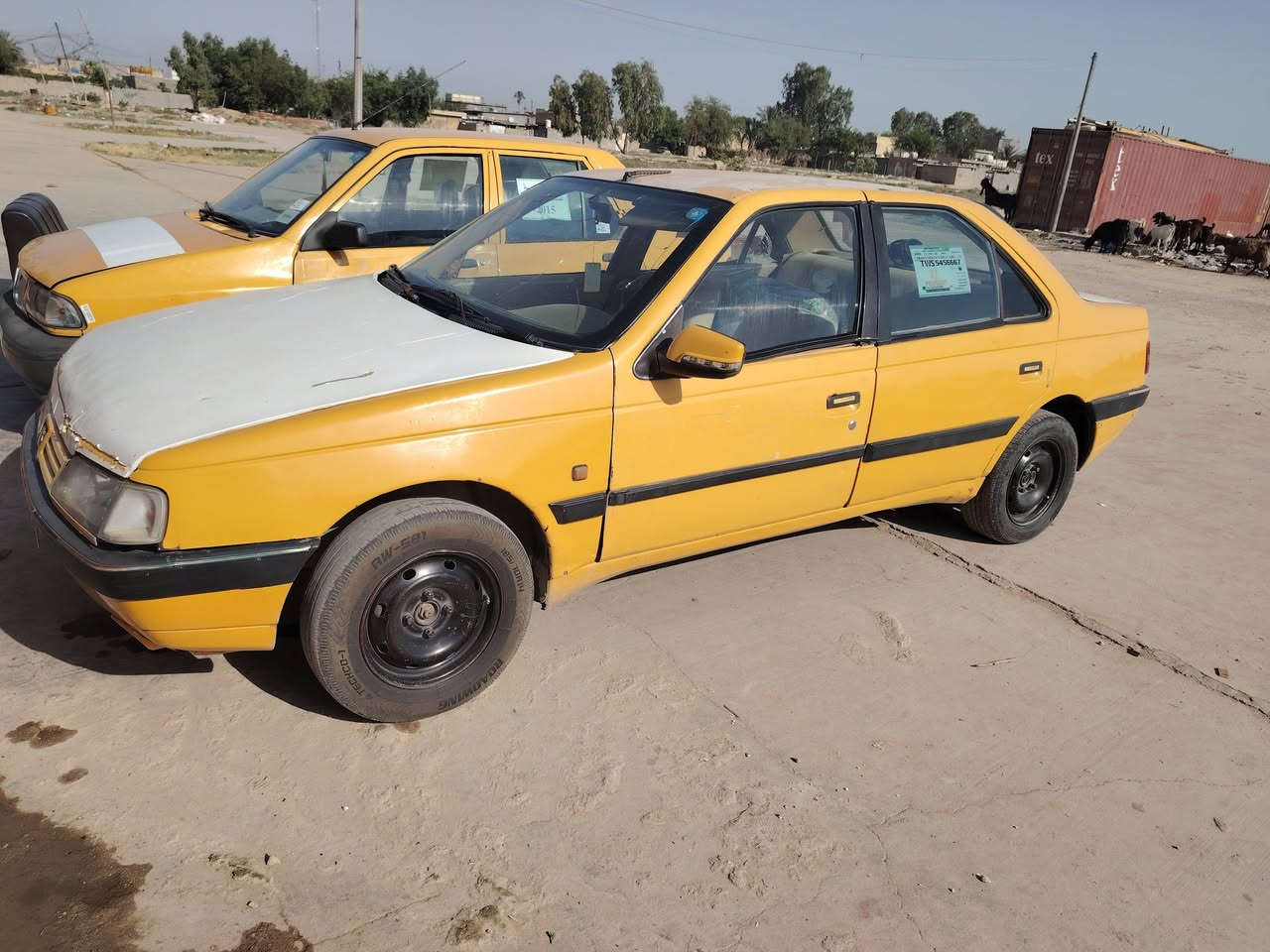 لميس للبيع كير أو مكينه خير من الله السياره تحويل ثاني يوم تبريدهه شغال بس عوزهه تخم تايرات أو صدرهه اشويه تعبان السعر 22 العنوان بغداد حي البتول
رقم اهاتف ***********
