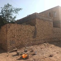 بيت ٢٠٠ متر زراعي  طابوق صب كونكريت رباط صاقط بناء حديث غرفتين وصاله و...