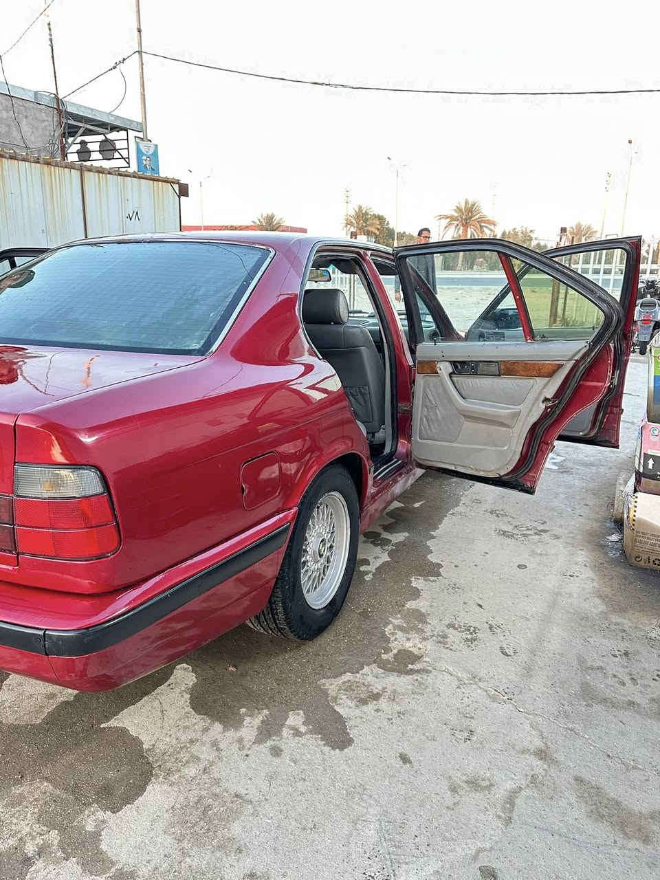 مسكر فانوسBmw 525
#موديل    94 كير #عادي بلاديه 25i

كله #كفالة جديده بالكارتون 

حداديه من امامي خلفي بالكارتون 

غرفه جلد #جديده بطاينة جديده 

تخم تاير جديد 🪐و

فقط كسر بالدعاميه الاماميه. الكفر فقط. 😞

أداما كامله لساره من كير مكينه 

جوينات راديتر كله #فحص شرط. 

ترايك 200 #لبصرة شرط. 🦾

كهربائية كله شرط #كفالة 

لا تبخير لا تنقيص شرط 

تخم بردات تفصال 70$ 

ويل نحلة اصلي وكالة 

لايت ابو ألد اصلي شاده

مصفره #غرامات و رقم الماني شوكت 

متريد مداور. 

 #مكفوله من الضربه والكصه 

تريد وكاله مداور شوكت متريد. ✍️

تبريد ثلج جام كهرباء #حداديه

 ومكينه وكير جدد 

#غرفه جديده سياره 

 اتصال. ☎️ بيه مجال. وبيهة مجال للشراي

*********** ابو اسد.  #مكان السياره. #كربلاء
