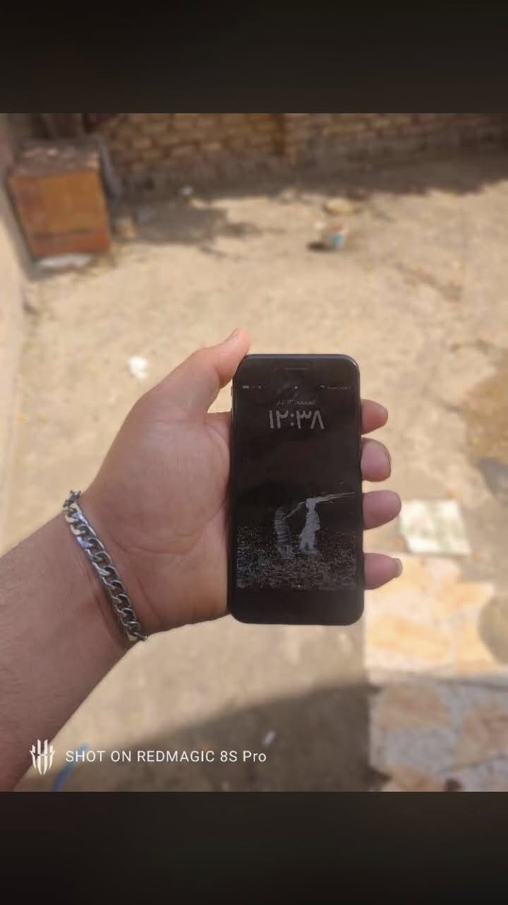 السلام عليكم ايفون ايت وتر بروف ميعبر هوه ذاكره 64 بطاريه 79 الجهاز فقط مفتوح تخطي سيم شغال كله شغال بس من فتحته تحطي وكف الفلاش ول كامره الخلفيه بس سيم شغال وكله شغال جهاز شخط ممشخوط مراوس فقط مكاني بغداد الحسينيه


**إذا كنت صاحب هذا الإعلان وتريد حذفه لأي سبب، رجاءا أرسل رسالة إلى الدعم الفني**