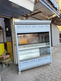 مناقل كباب وعارظات لحوم للحجز والاستفسار 07707315085