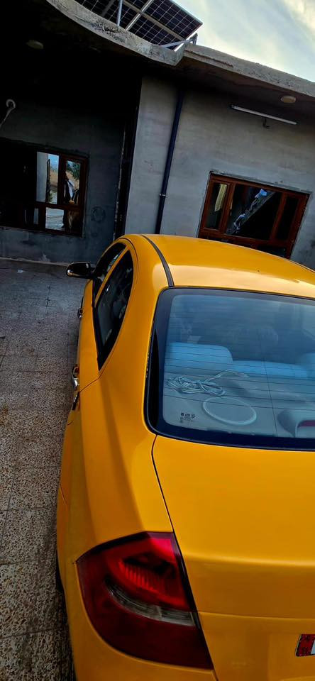 سلام عليكم 
افيو 2011خليجي رقم نكايزي لل30
ضررها چامرلق السكن مبدل بلادي 
بدون دواخل 
رقمها صلاح الدين مكانها كركوك 
***********
