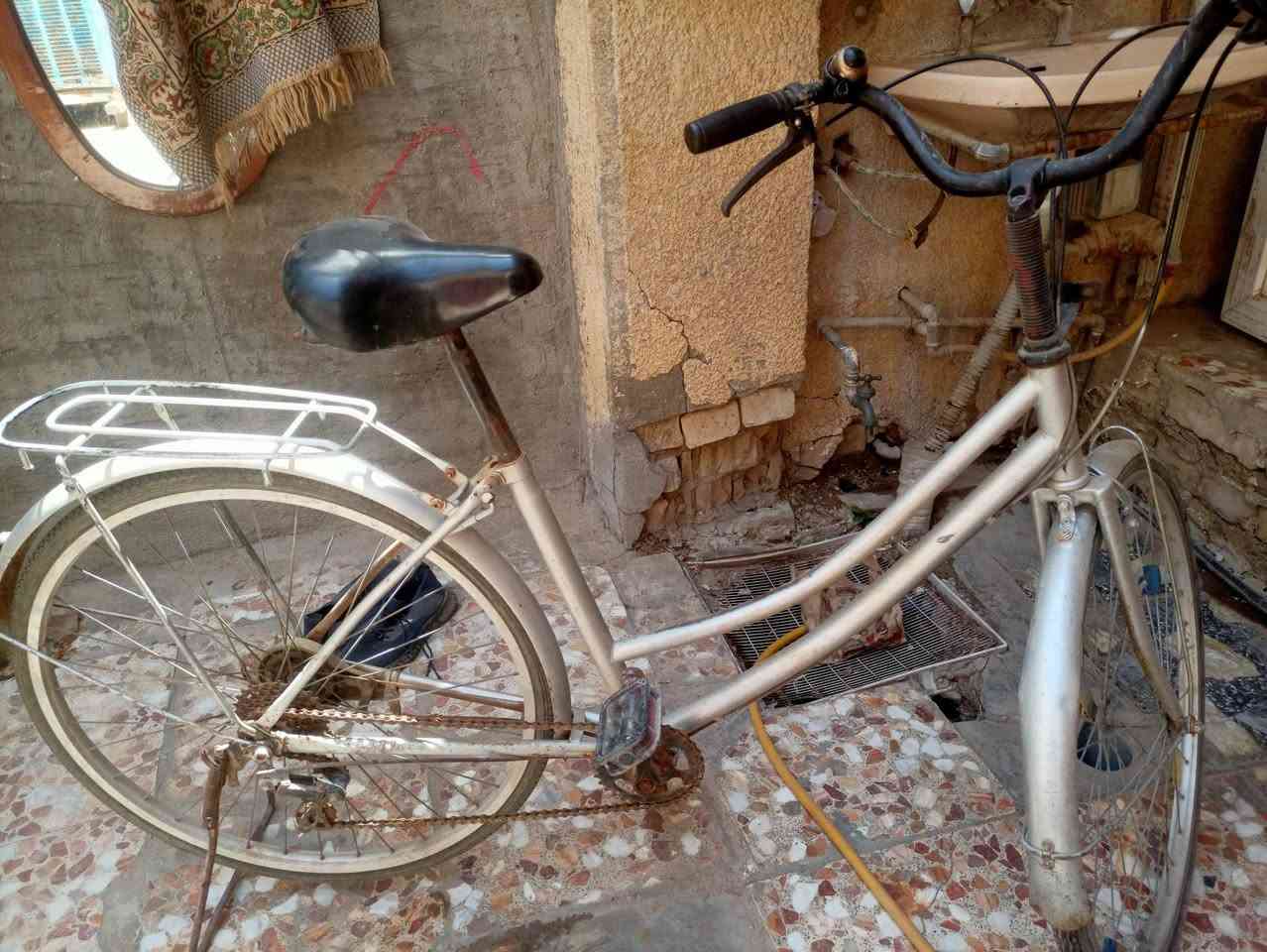سعره 50 وبيه مجال قليل


**إذا كنت صاحب هذا الإعلان وتريد حذفه لأي سبب، رجاءا أرسل رسالة إلى الدعم الفني**