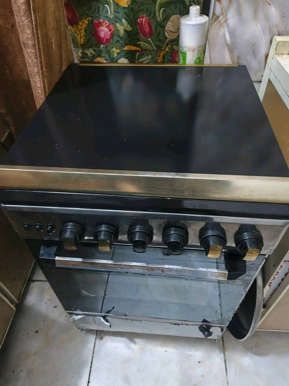 طباخ أربع عيون شغال فرن وكلشي نظيف مكان بغداد الشعب يم سوق الشلال