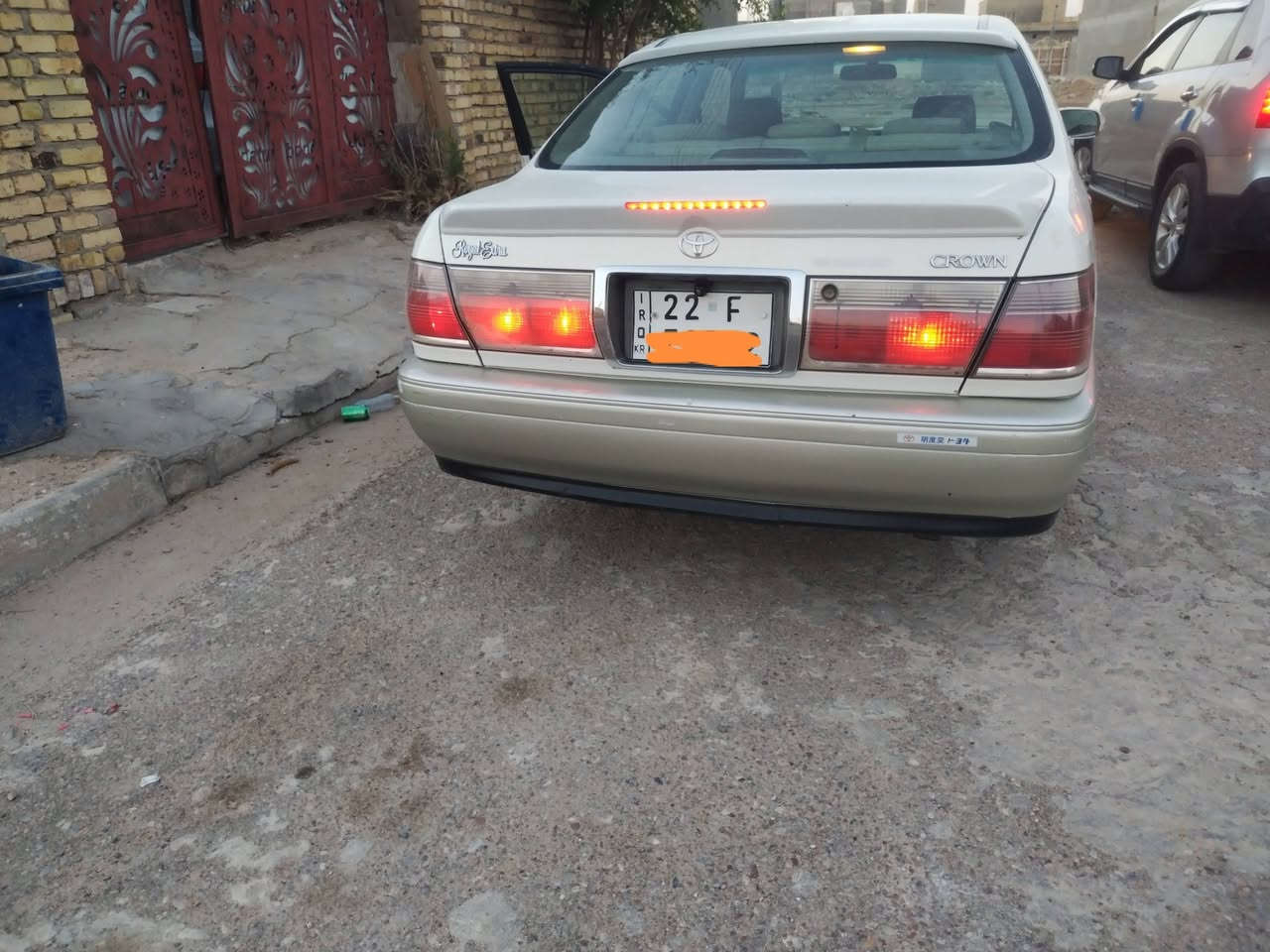 السلام عليكم للبيع ملكه  ( ادوات) 2002 كصتين  سياره جاهزه كهربائيات شغاله تبريد ثلج 🥶
 تخم تاير جديد  حداديه  محرك كير مكفولات شرط بيها محرك ففتي كارتون  ***********للاستفسار سعرها 30 وبيها مجال للشراي سياره نضيفه
