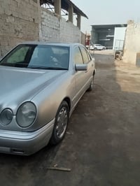 يالله مرسدس ام عيون موديل95 محرك خرطيم 320 مصبوغه صبغ عام بدون ضربه غر...