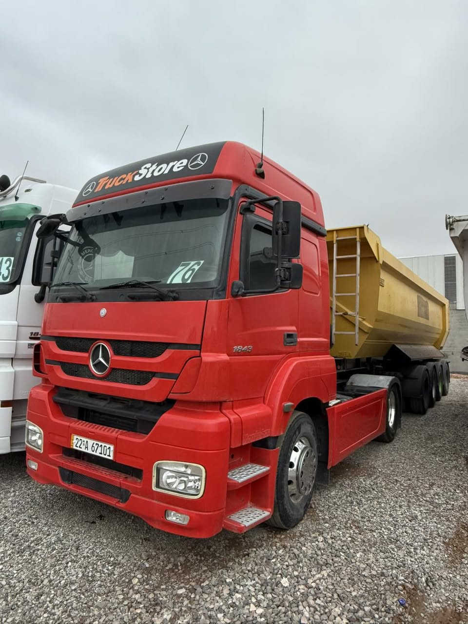 نوع :اكسور قلاب تريله  تاك ويل دبل قماره  عالي سبرينك امامي عربانه ئوزگول تركي ٤ محور دبل تاير بلادي  
موديل:2006✅ 
حجم :1843 ✅
لون :   احمر  ✅
مواصفات: ريتايدر تبريد ثلاجه سبايدر ويل كروم راس 
گير : كهربائي 
رقم : أربيل سنوي هزه فحص رقم جديد 2030
سعر: 420$ اربعة شده وعشرون ورقة دولار /42000$
العنوان: معرض به لين في اربيل قوشتبه شارع العام 
*********** بەڵێن  / أبو علي 
***********

رجاءً عدم الاتصال  بعد ساعة 🕙 🔟 عشرة لليل

موقع جديد معرض به لين اربيل قوشتبه مدينه المعارض الأول معرض على الأيسار 
موقع معرض https://maps.app.goo.gl/11RXL3FxQzCXFYZL8?g_st=iw
