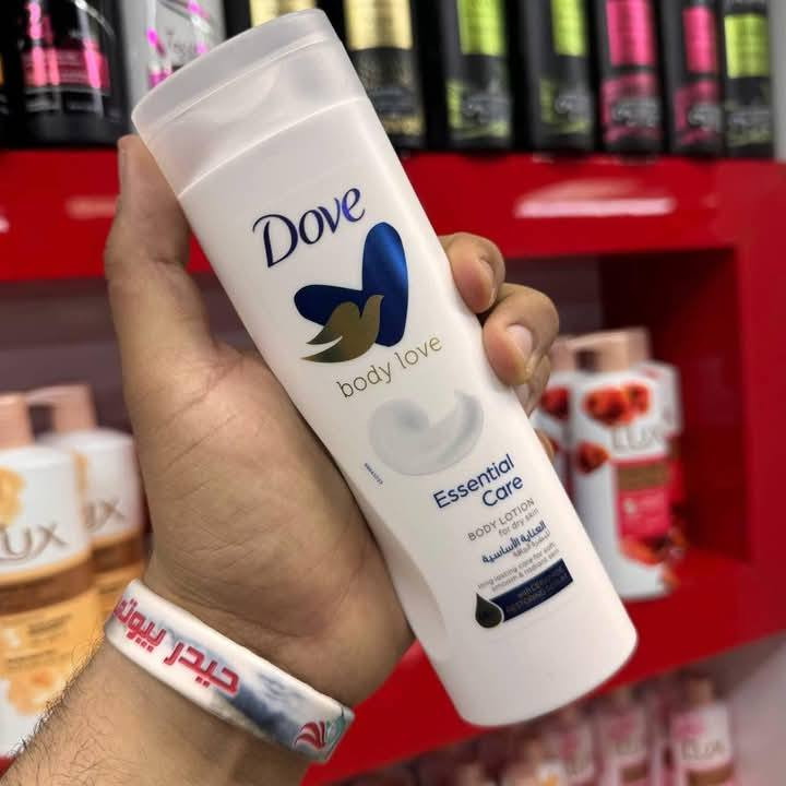 لوشن جسم مرطب من دوف 💕
مادة اصلية
لترطيب عميق للجسم 💥
موجود جميع انواع البشرة
وتغذية جداً عالية للجسم

💎سعر القطعة 4 الاف
للحجز والاستفسار مراسلة الصفحة او مراسلة هذا الرقم 👇🏻
*********** واتساب 
🚘 متوفر خدمة توصيل لجميع محافظات العراق 🚘
