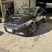 اخوان للبيع  كيا سيراتو موديل  2017 رقم بغداد  السياره بسمي تحول مباشر...