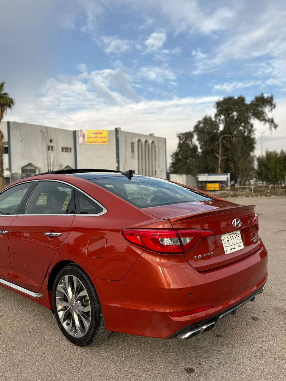 - سوناتا 2015 لمتد سبورت مميزه
- السعر  125 وبيها مجال حك جيه
سيارة حادثه جاملغ وبنيد 
- رقم بغداد الجديد بأسمي
- ماشيه 76 الف ميل 
- فول للاخير 1/1

- المواصفات 
-بصمة تشغيل
-بصمة بيبان
-سستم صوت infinty 9 سماعات
-اشاير بلمري
-اناره ترحيبية عند الاقتراب من السيارة
-داخل اسود ملكي
- محرك 2000 تيربو صاروخ
- بانوراما
- كامرة خلفية دوارة
- رادارات
- نقطة عمياء 
- فول ايرباك 
- انارة اماميه ذكية
- انظمه قيادة ايكو نورمل سبورت 
- مانع انزلاق 
- مثبت سرعة تفاعلي 
- المحافظة على المسار 
- تحذير من التصادمات الخلفية والامامية
- شاشة كبيرة ابل كار بلي اندرويد اوتو
- فول تحكم ستيرن
- تبريد مناخي منفصل وقطعتين 
- كشنات جلد امامي خلفي
-كشنات تحكم كهرباء 
-تدفئة تبريد بلكشنات
- نظام ترحيب بكشن السايق
- والخلفي بس تدفئة 
- بردات خلفية بلادية
- خزن ميموري 
- سايد بريك كهربائي 
- اوتو هولد 
-4فتحات اكزوز 
- نظام ترحيب عند الاقتراب
- صندوق ذكي
- لد حاجب
- مكان السيارة بغداد شارع فلسطين
وبلعافية عل ياخذها سياره جاهزه عل حباية ومابيها اي نقص عليها ادامه كاملة
YWIQaZflgNRBsbKkgY
*********** للتواصل
