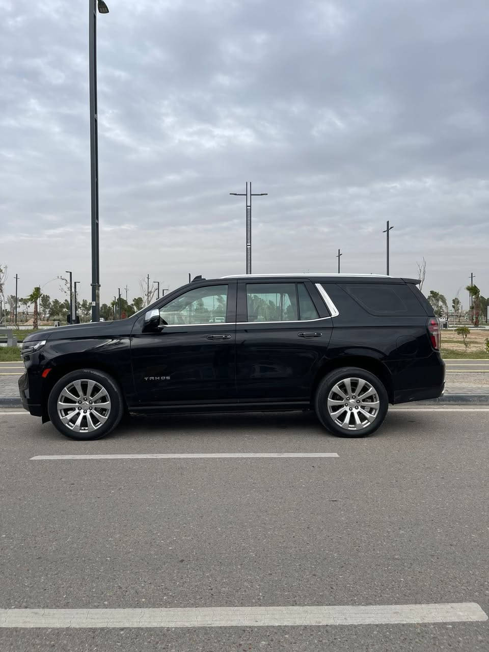 تاهو 2022 بريمير وكالة المنصور
السيارة كلش جديدة وكفالة عامه من كلشي 
مغلفه ppf وهيه زيرو

رقم بغداد مشروع وطني تحويل مباشر 

ماشية 82 الف / كم 

السيارة معروفه مواصفاتها وسعرها مناسب 

السعر : 490 وبيها مجال بسيط للشراي 

مكان السيارة : البصرة 

للأستفسار : ***********
