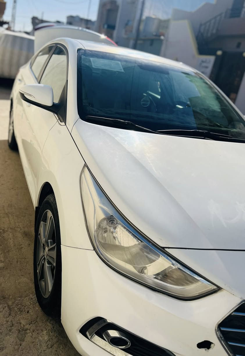 سلام عليكم
اكسنت 2019 خليجي فول مواصفات محرك 16

ماشية 52 الف 

سقف سلايت تحكم ستيرن شاشة 

ويل كب 16

اشاير مري 

تدفئة تبريد 

شاشة /تحكم ستيرن 

الضرر بيها جامرلغ السكن تعديل بارد والجامرلغ الخلفي هم بارد 

السعر 134 وبيها مجال بسيط / 

سياره باسمي شرط التحويل 

مكاني كركوك 

***********
