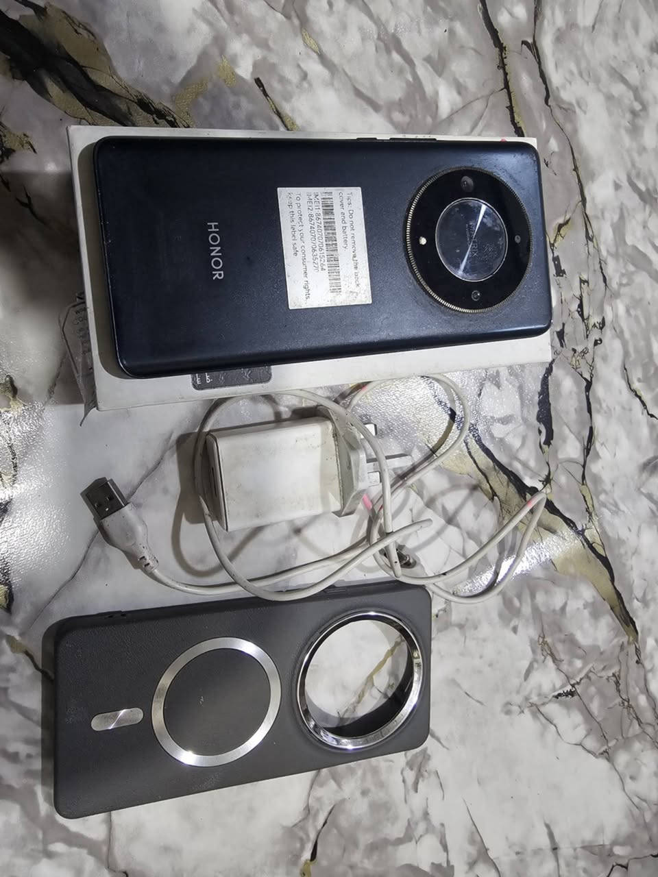 هونر 9نضيف مواصفاته معروفه كاريونن ملحقاته كامل ٢٥٠ قبله حي الجامعه ***********
