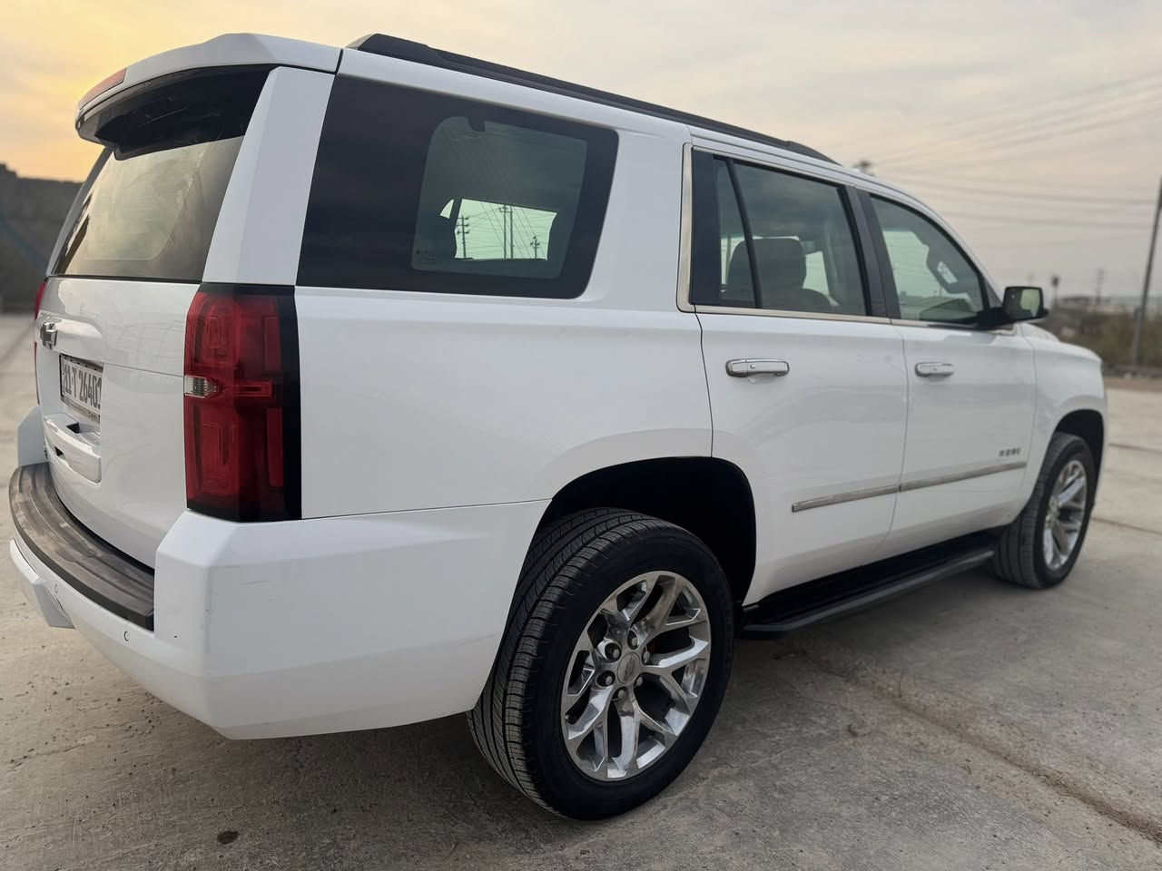 •سلام عليكم..
تاهو 2015 خليجي  LS محرك  V8,ويل 20, كشن كهرباء  ماشي 130,رقم بغداد جديد سنوية بسمي كفالة عامة بدون صبغ بدون تبديل(فقط شبر واحد بجاملق الامامي)  مكان السيارة بصرة الاستفسار علئ رقم ,***********
