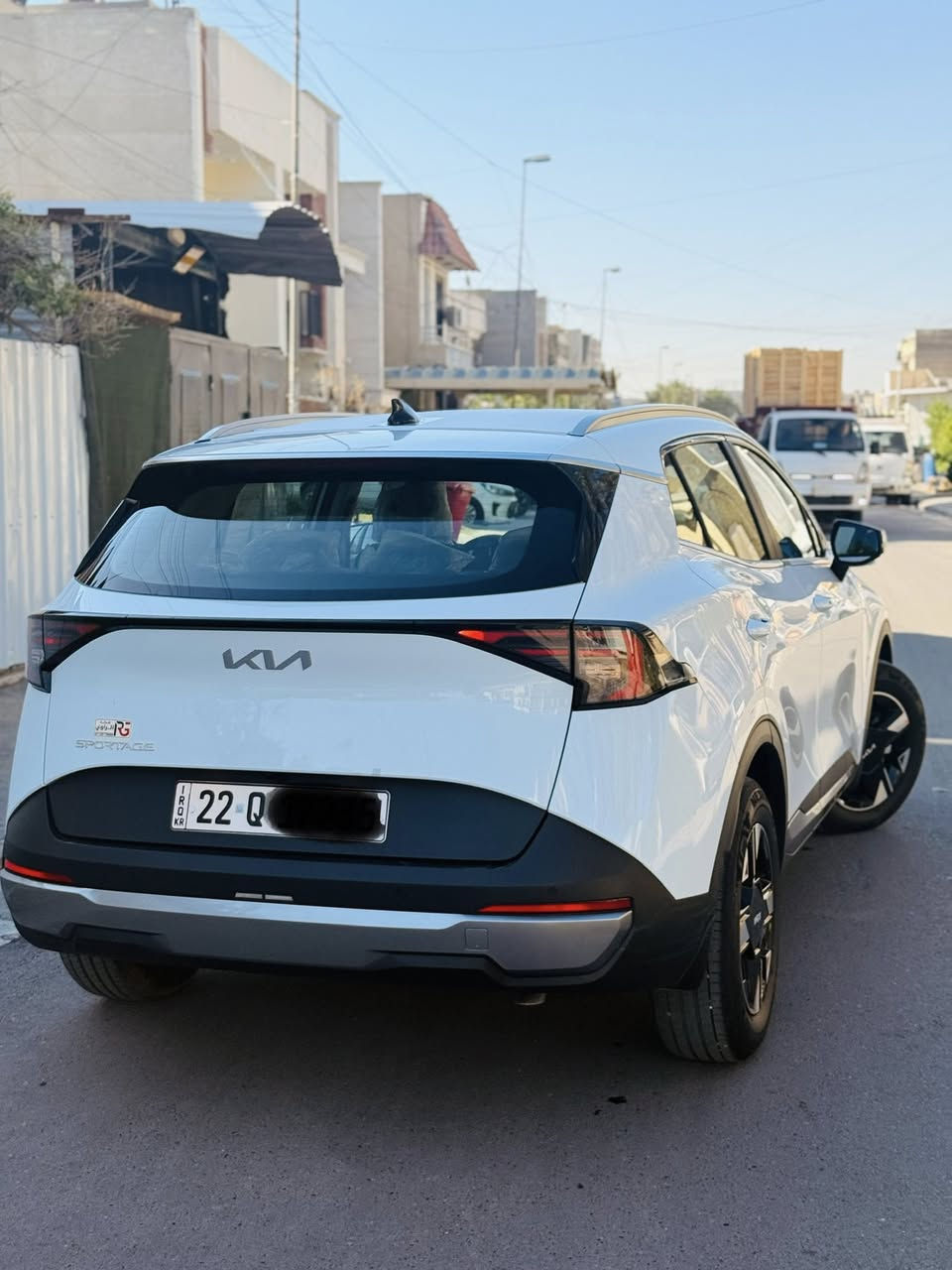 كيا سبورتج  2026 خليجي 
زيرو ماشيه 7 الف  كيلو فقط زيرو 
وكاله  او تحويل مجانا
بصمه وتشغيل عن بعد و
هندبريك كهرباء
حساس امامي خلفي 
تبريد شاشه
لايت زنون وبك لايت لد
اوتو هولد ومساعد نزول منحدرات مانع  انزلاق
سعر (246) وبيها مجال بسيط  
شاشه متصله وكامره دواره
مكاني بغداد البلديات  ***********
