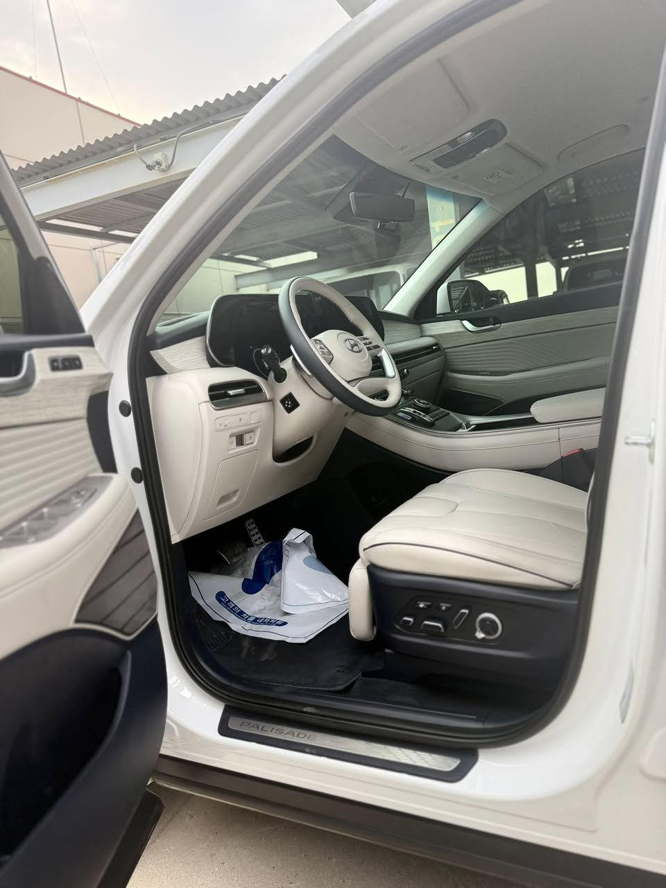 تدخل على كتاب ذوي الشهداء☑️
 
مدة الاستلام 5 ايام ☑️

🚙 هيونداي بليسايد 2024 🚙

🔹 فئة كلكرافي 
🔹 محرك 6 سلندر 
🔹 7 راكب VIB 
🔹 وارد كوري
🔹 كلين تايتل 

للحجز👇

📍 العنوان :
بابل – الشوملي – معرض سيد مهدي الشرفي

📞 للاستفسار:
***********
***********
