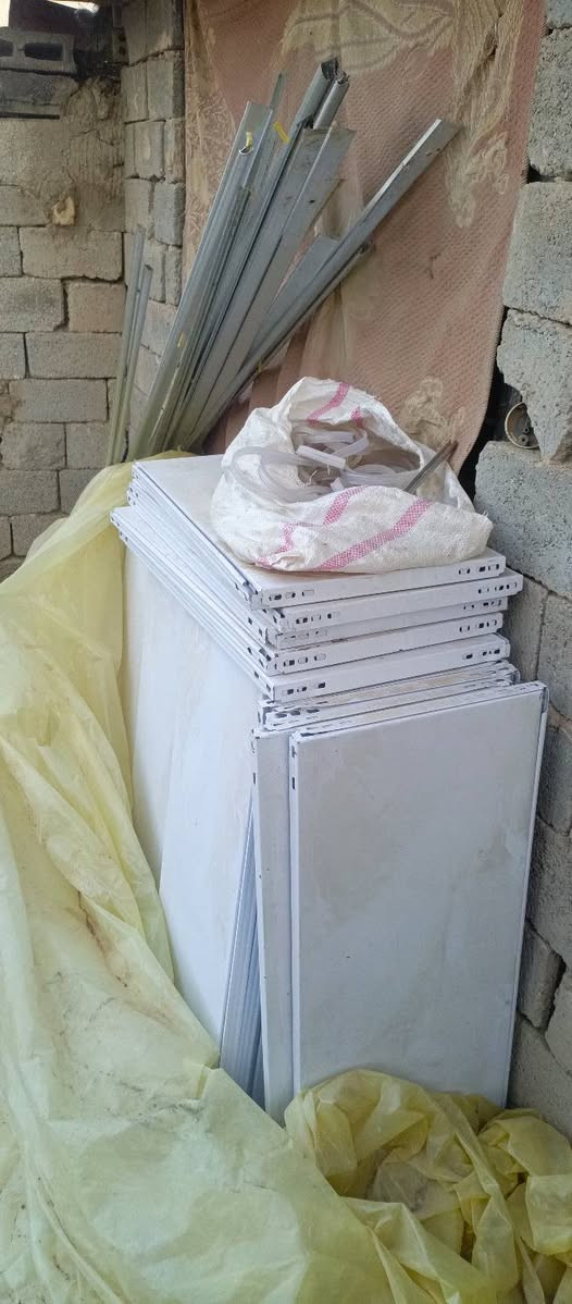 للبيع رفوف 20رف وجام خانه
*********** .
***********
سعر مناسب
