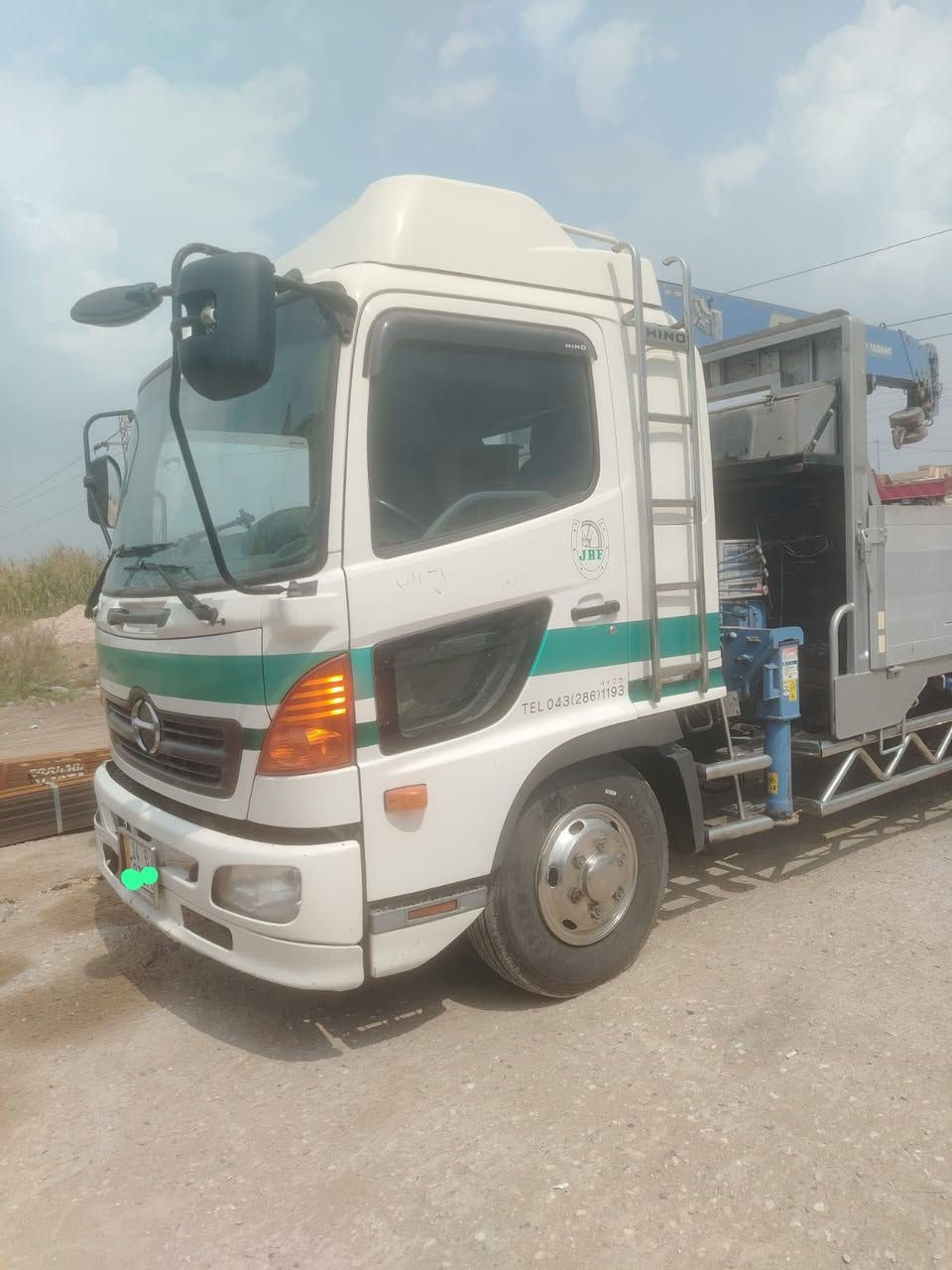 سلام عليكم هينو شيطان مكينه عادي ٨٠ طول ٦وربع رقم بصره تحويل مباشر مسجله ٢٠١٨ مكان السياره ناصريه
***********
