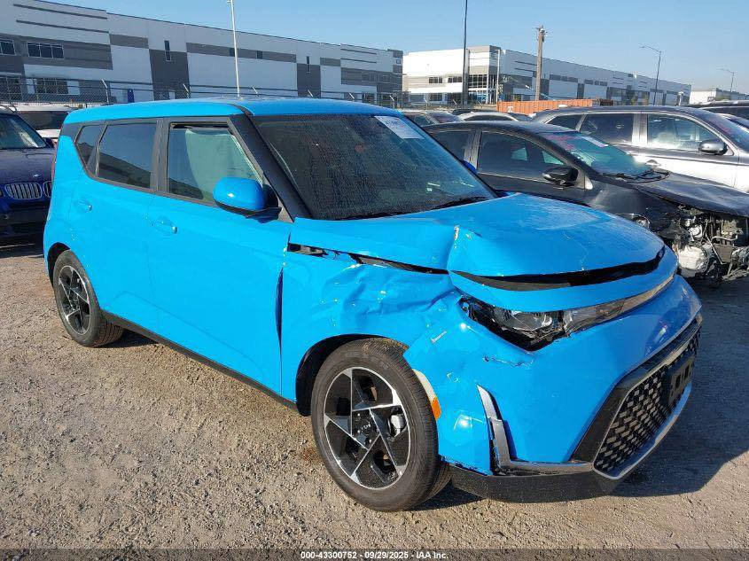 🔴 حاليا بالعقبه 

🔴 KIA SOUL 2025 EX 

كيا صول 2025 EX 🔴

للاستفسار اتصال 
او واتساب 
***********
ملاحضه تباع كتاب شهداء او حره بالعقبه ع وضعه
السعر 132وبيه مجال بسيط
