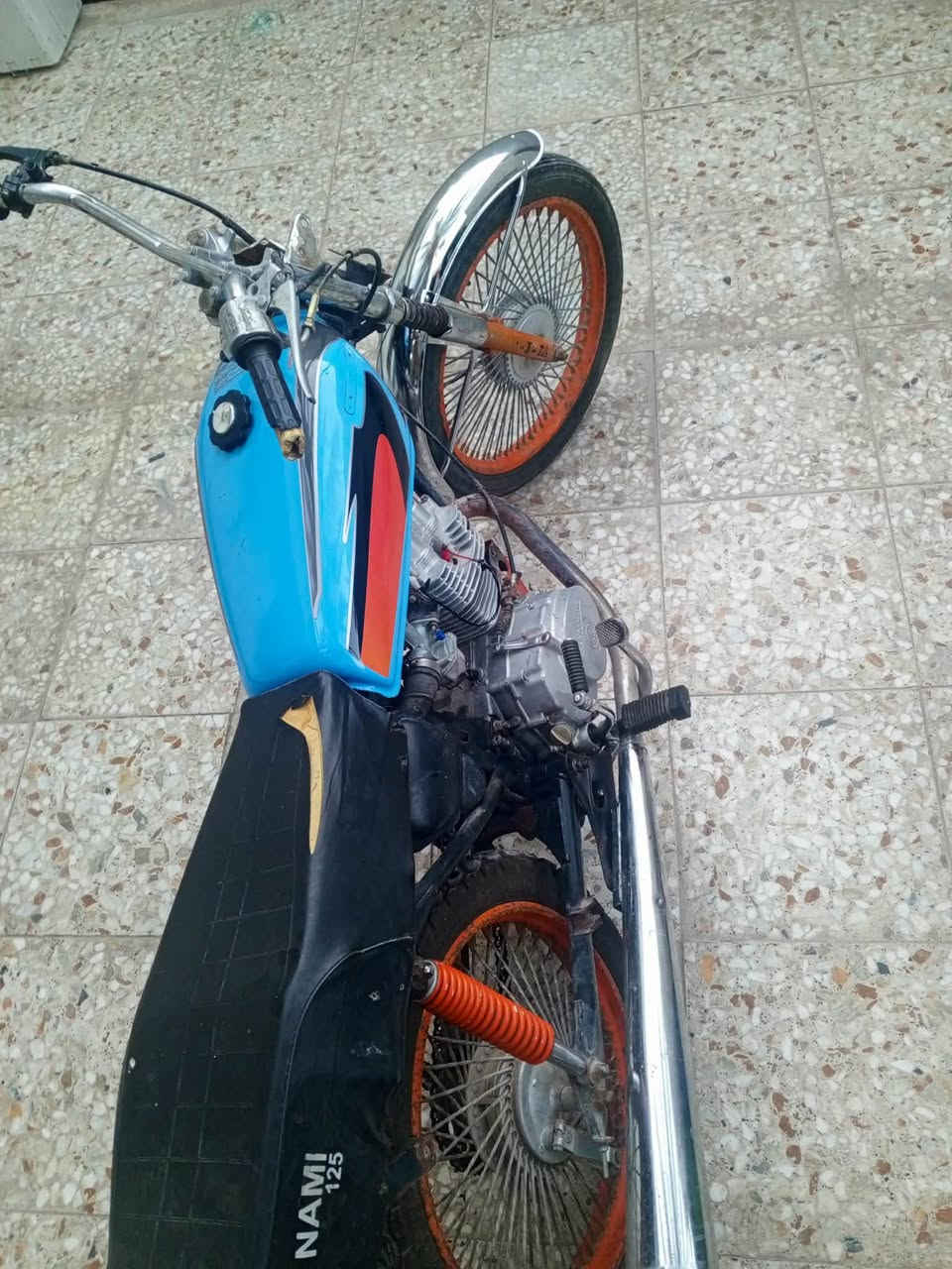 سلام علبكم تعميره كامله للبيع من عدا شاصي قيم واخذ والخاص مفتوح


**إذا كنت صاحب هذا الإعلان وتريد حذفه لأي سبب، رجاءا أرسل رسالة إلى الدعم الفني**