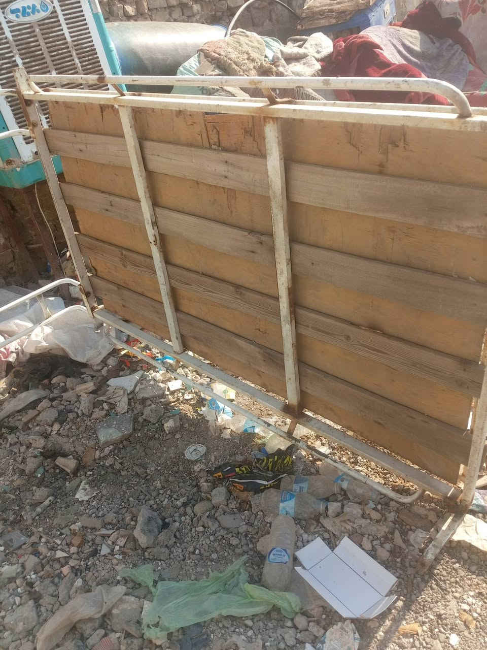 السلام عليكم شباب هاي سيبايا للبيع مال تيك تيك 
 بالعماري السعر 75 #***********
