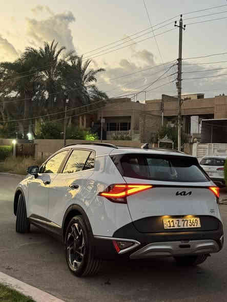 الموديل : 2025 . (خليجي) . 
المحرك : 4  سلندر DOHC 2.0
العـــداد : 6 آلاف  
الضمان : 5 سنوات 

المواصفات : 
* مقاعد تدفئة .
* صندوق كهربائي .
* مقاعد مخمل.
* المقاعد الأمامية كهربائية .
* حساسات خلفية وامامية 
* اطار قياس 235/50R19 انج .
* دخول وتشغيل بصمة.
* أنظمة قيادة متعددة.
* لوحة عدادات المركبة LCD.
* حساس مطر.
* هاند بريك بصمة.
* تحذير النقطة عمياء.
* برداية صندوق الامتعة.
* مرايا كهرباء.
* المصابيح الأمامية زنون .
* كشافات الضباب زنون . 
* تشغيل عن بعد .
* نظام APPLE CARPLAY
* مكيف خلفي.
السعر 250 وبيها مجال بسيط 
للاستفسار ***********
العنووان بغداد الدوره 
ملاحضه : البجم مغلف ppf افلام حمايه والراديترات مغلفات حمايه من الخدش
