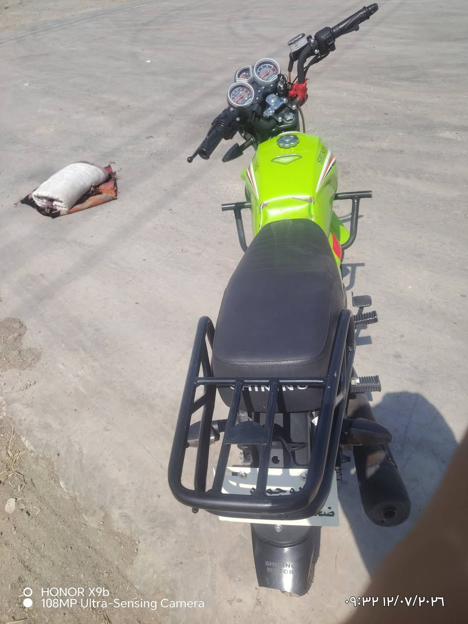 سلام عليكم دراجه شاينيك موديل 23 وشديتها بال 26 صار لها اربعه اشهر ب 850 للمعلومه سكنر العنوان ***********
