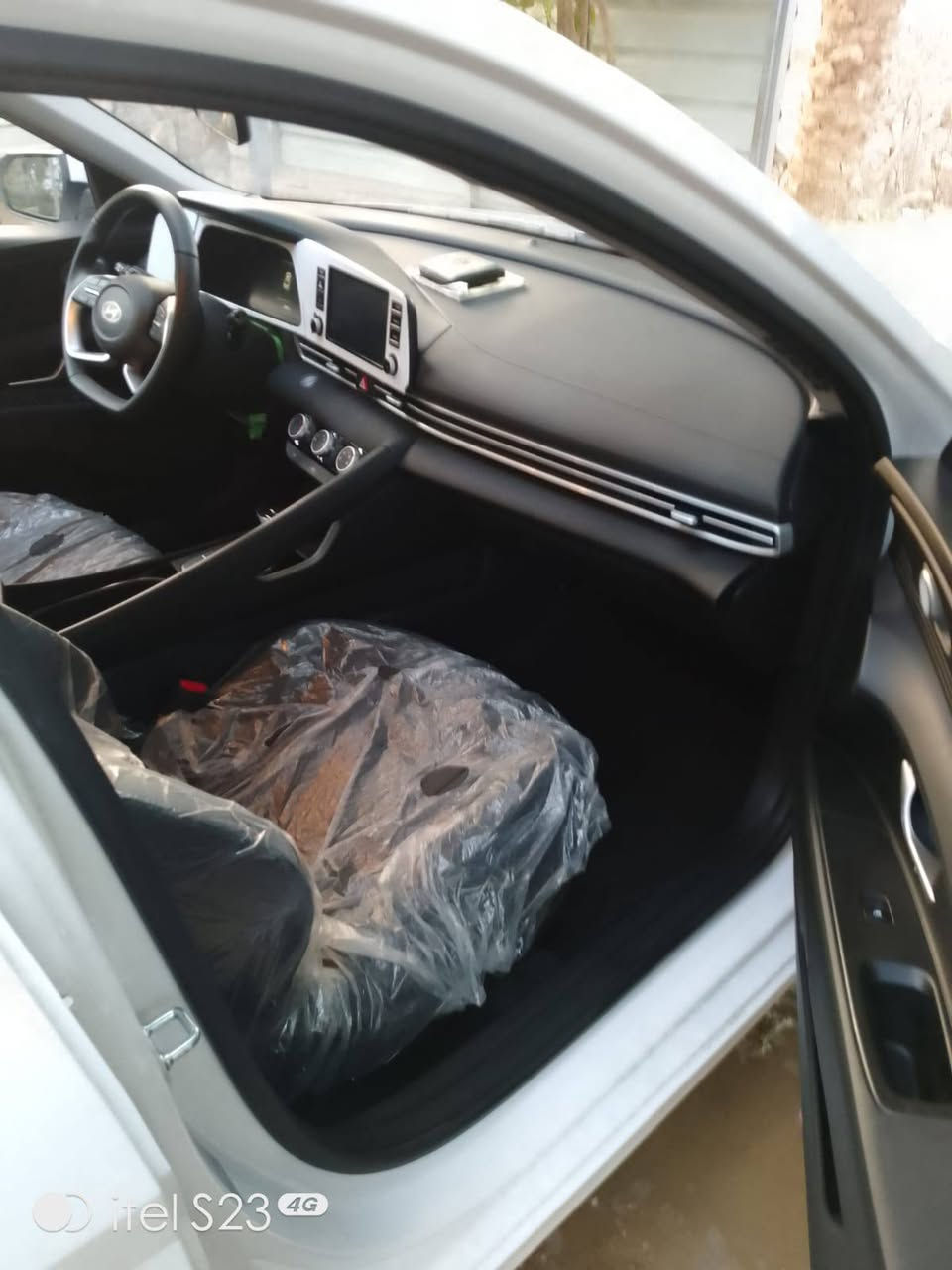 اسلام عليكم النتره البيع مديل 2025سيارةمكفوله كفاله عامه من شخط خت زيرو ماشيه تلتالاف رقم اربيل سيارة بسمي شوكت ميعجبك احولك مكان سيارة كربلاء المقدسة حي العباس السعر 160وبيه مجال الطيبين  ***********
