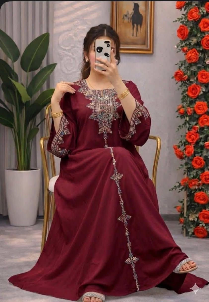 كلابيه فخمه كشمير تركي كلوشه شغل يدوي خامه راقيه جدا
السعر 👈 ١٥ الف فقط
قياسات L. XL. XxL. XxxL
قالب كبير وزن 70__95
متوفر جمله مفرد 
سعر الدرزن 145
للحجز رقم الهاتف ☎️ وعنوان 🏢
متوفر توصيل داخل النعمانية 🚕
🔴 العنوان / واسط / نعمانية خلف الكراج شارع حمزه الرسن
رابط الانستا/https://www.instagram.com/wkllkhgt?igsh=cjl4bXZjYmFoNXNh
متوفر توصيل جميع المحافظات  🚛 
رابط القناة https://t.me/ggbkuu
*********** واتساب
*********** واتساب
*********** واتساب
