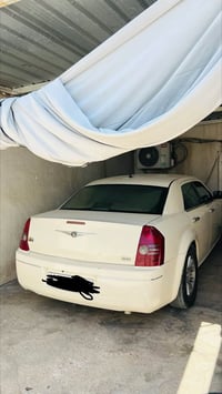 كرايسلر 300C • ٢٠٠٨ • مكفولة حادث