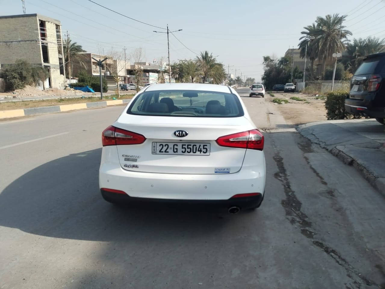 السلام عليكم 
سيراتو 2015 اربيل 
فول بدون سلايت 
مكفوله من الصبغ والبارد 
والسونار موجود بالمنشور
ماشي 175 الف 
عارضها 128 وبيها مجال قليل 
مكاني البنوك شارع الفتلاوي 
***********
