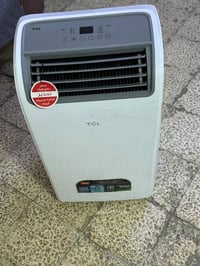سبلت tcl للبيع سعر 400 استعمال يومين فقط اليفيده يراسلني 07707148658 ع...