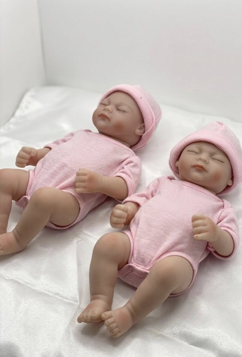 لعابات فخار القطعه١٧
ولعابات بيبي ملامح حقيقه سيلكون بالكامل طري سعر القطه٢٣
يوجد توصيل


**إذا كنت صاحب هذا الإعلان وتريد حذفه لأي سبب، رجاءا أرسل رسالة إلى الدعم الفني**