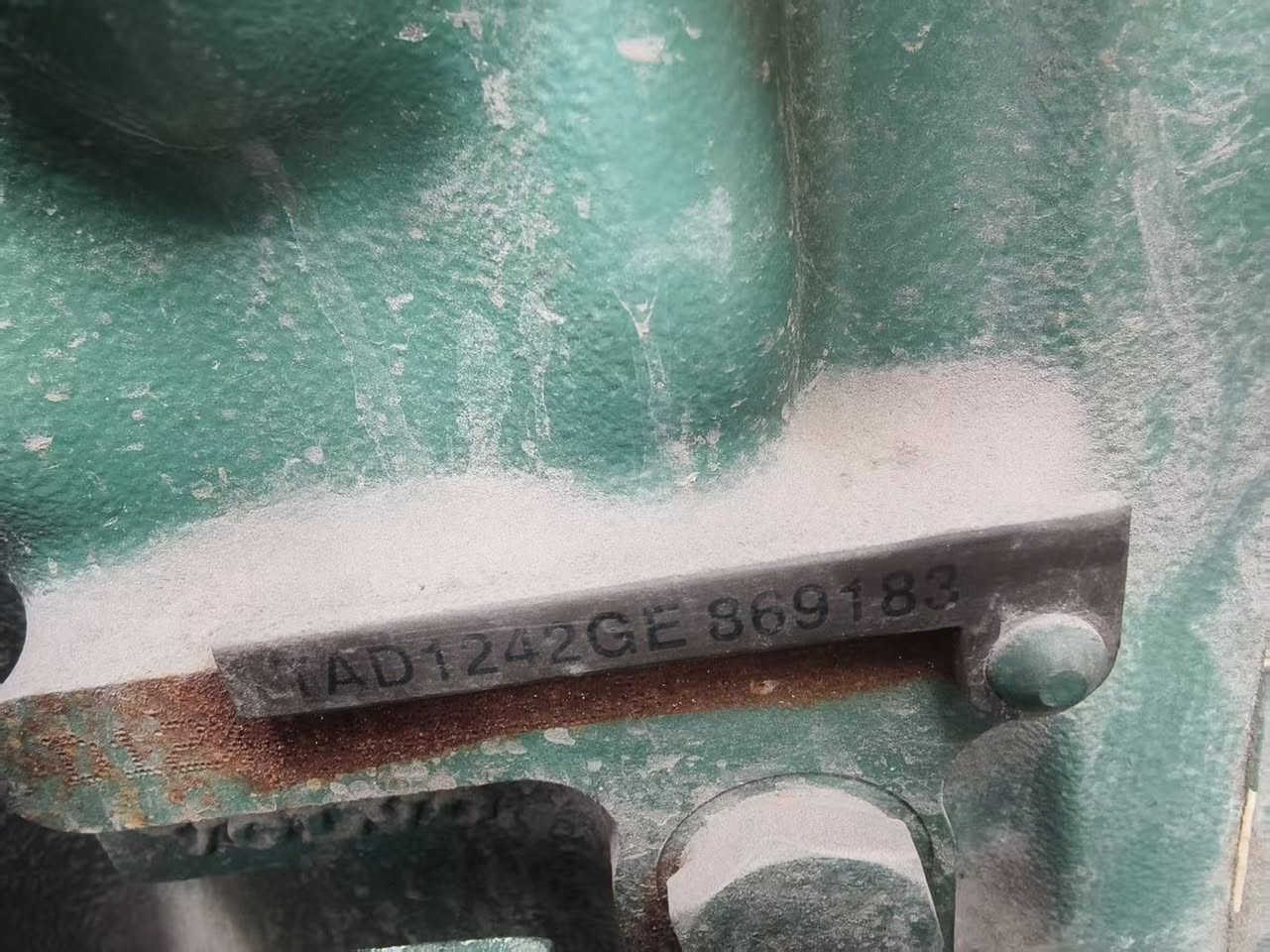 Latest Volvo generators just in stock. Bosses who are interested can reach out to me - I'll definitely give you the best price.


**إذا كنت صاحب هذا الإعلان وتريد حذفه لأي سبب، رجاءا أرسل رسالة إلى الدعم الفني**