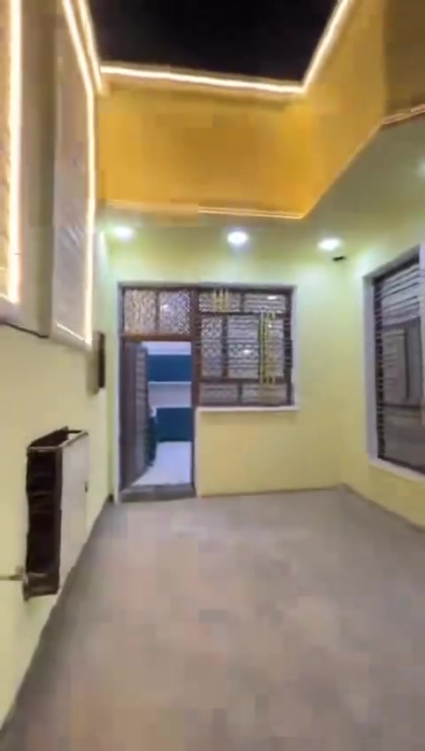 🏡 بيت للبيع – مجمع توحيد العفلوكي 🏡

📍 الموقع: طريق السنية السياحي، قرب سكة القطار.

🔹 المساحة: 200 متر زراعي سند 25
🔹 يتكون من:
✅ غرفتين نوم
✅ صالة
✅ مطبخ
✅ براني
✅ حمام داخلي وحمام خارجي

🔹 المواصفات:
✅ السطح مكيّش
✅ الدرج مرمر
✅ البناء كونكريت بالكامل
✅ البيتونة بعكادة

بيت مناسب للسكن وبموقع جيد قريب من الخدمات.

📞 للاستفسار والمعاينة:
منتظر أسعد للعقار والمقاولات العامة
***********
