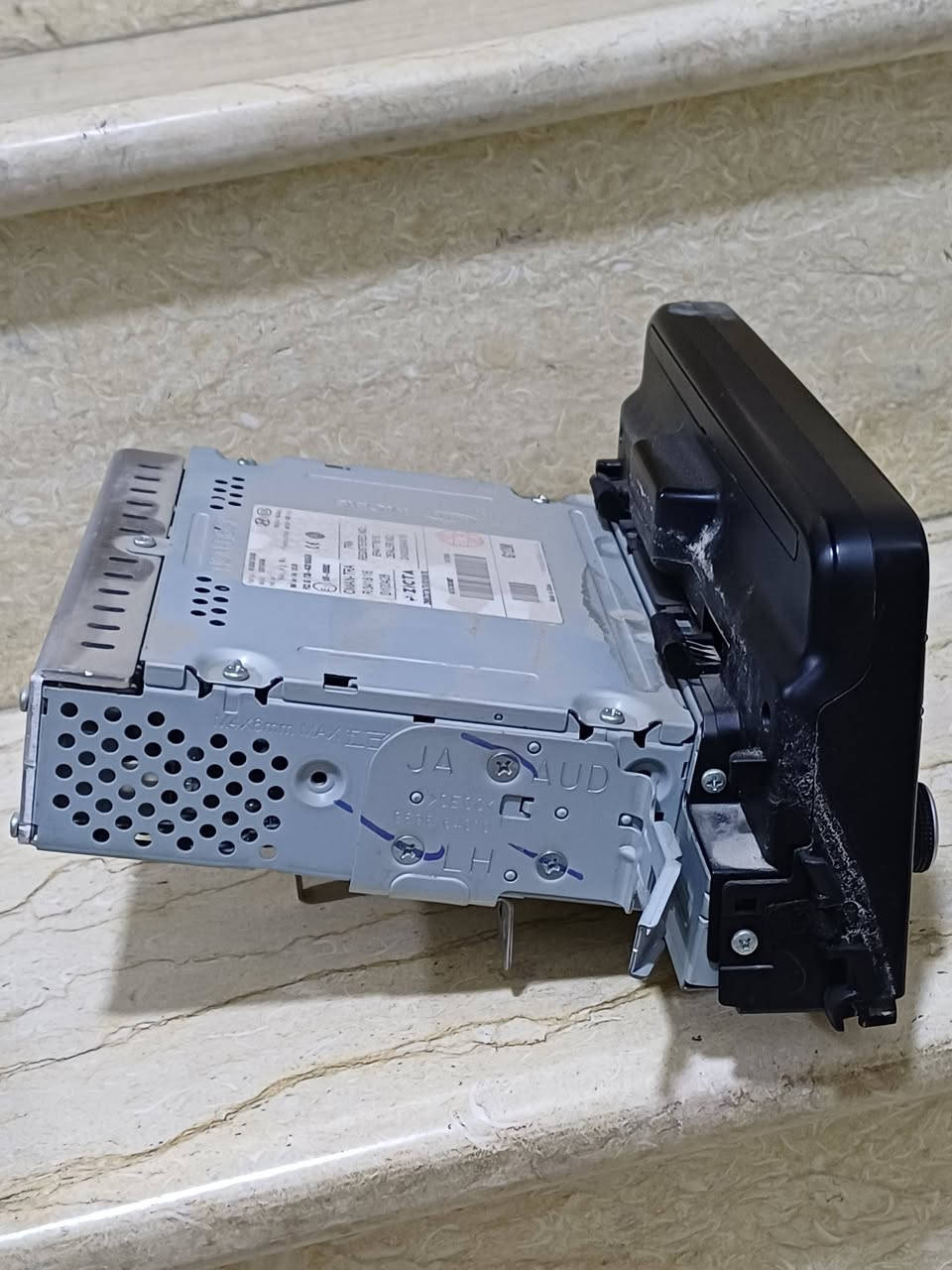 مسجل للبيع مال بيكانتو 2019 حاله ممتازه يدعم البلوتوث مثل ما موضح بل صور النظافه السعر 50 و بيا مجال *********** للأستفسار
