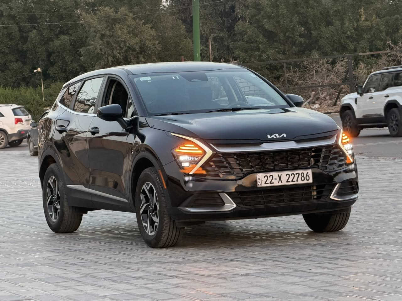 سبورتج 2024 موديل مرقمة اربيل السيارة هزه وفحص وترقيم حديد / تحويل مباشر بأسم المشتري / السيارة وارد امريكي  ضرر جداً بسيط / صار صبغ بيها جزء من البنيد فقط / السيارة ليبل واحد كلها بدون تبديل اي قطعة / جميع الايرباكات سليمة / شواصي لغود كفالة عامة وشرط السونار ابيع 
راديترات ومروحه كلهن بلاديات بوضع الشركة
مواصفات نص
محرك 2500
لايت زينون عالي ناصي
Led لد نهاري 
رادار امامي خلفي ومانع تصادم 
حساس خلفي بلادي
اوتو هولد
فور ويل دفع رباعي 4 x4 
شاشه تدعم كار بلي 
تحكات استيرن جهتين
كروز سرعة
مانع انزلاق ومانع انحدار
أنظمة قيادة متعدده 
تبريد قطعتين 
سونار خلفي 
اطفاء ذاتي 
وتوقف ذاتي 
----- 
بغداد المنصور / الداوودي 
*********** 
واتساب متوفر او الاتصال عالخط
سعرها 198 ورقة
السيارة جديد معنى الكلمة واي نقص مابيها
حداديه وكهربائيات كلهن شرط الشركة بعدهن / كير ومحرك كفالة
