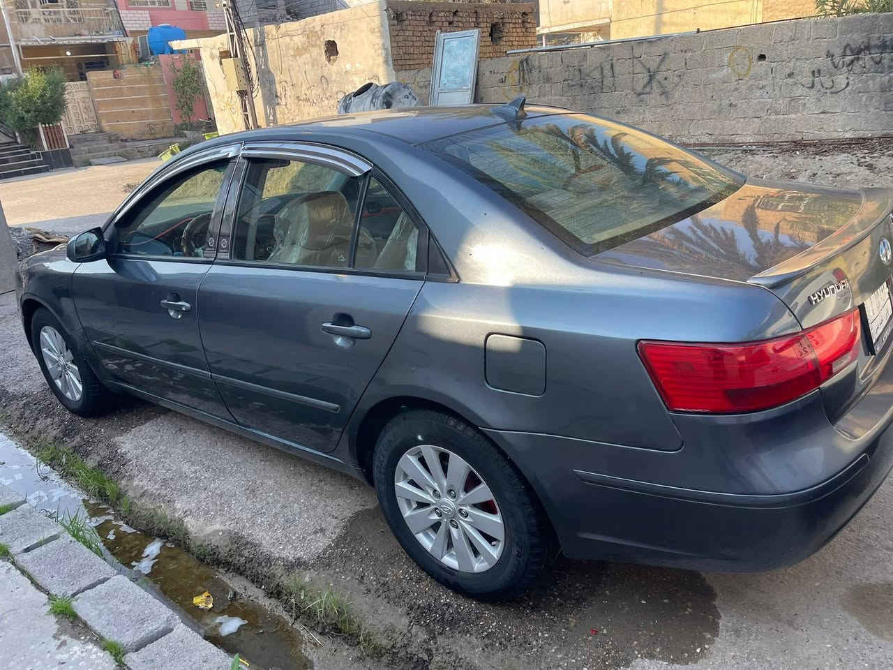 سوناتا ٢٠٠٩امريكي صبغ عام بدون اي دواخل شرط 
٢٤٠٠
كير مكينه تبريد وتدفئه كله شرط 
رقم ديالئ 
مكاني صلاح الدين بلد 
98مجال كلش بسيط
***********
