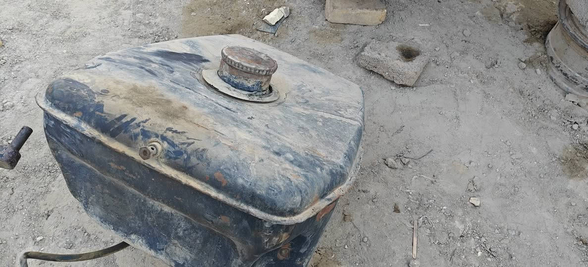 سلام عليكم ورحمه الله وبركاته يوجد لدينا تفصيخ سيرت الجزائريه محرك واكسن للبيع بانواعها المكان الناصريه الاتصال على الرقم التالي ***********

