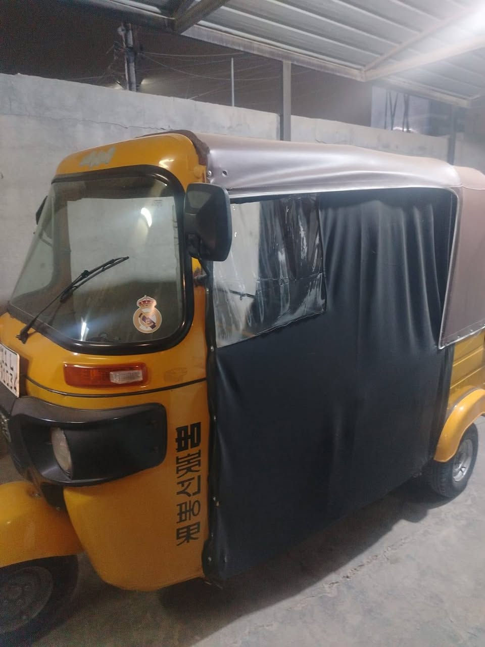 السلام عليكم تكتك 19 للبيع
المكان الدوره 
***********
