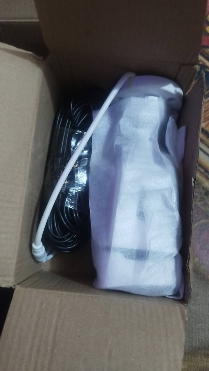 كامرات وشاشه جدد بالكارتون مامستعملات للبيع المكان كوفه قرب مسلم ابن عقيل للتواصل ***********
