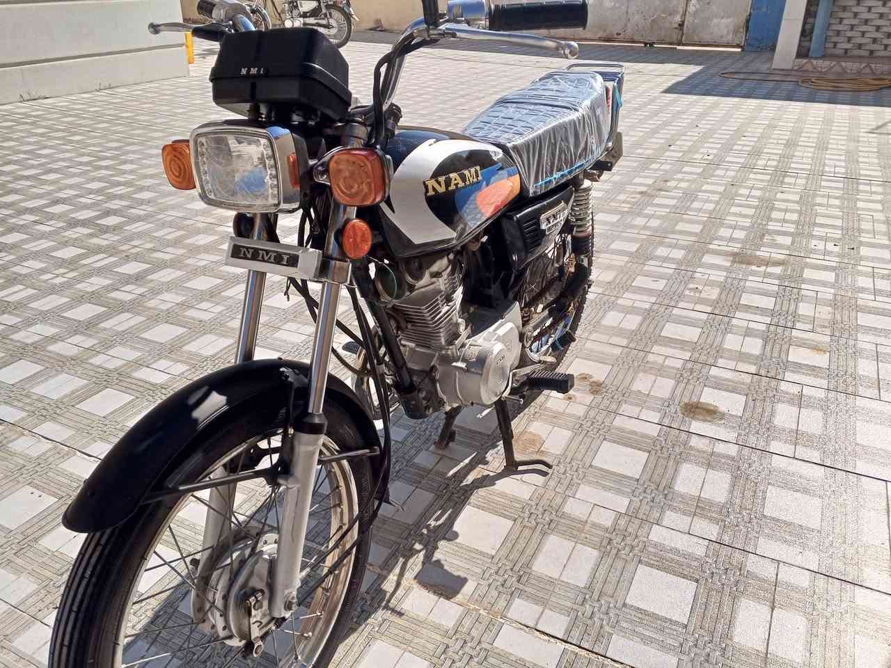 اربعه كير يراني اصلي شلامجه مديل 22 طالعه بل 23 بشهر6 السعر 800
***********
