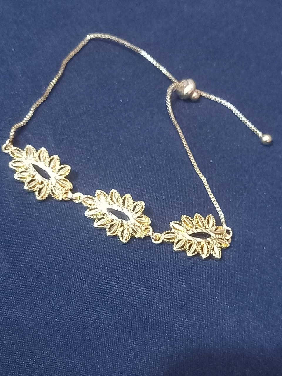 اكسسوارات للبيع


**إذا كنت صاحب هذا الإعلان وتريد حذفه لأي سبب، رجاءا أرسل رسالة إلى الدعم الفني**