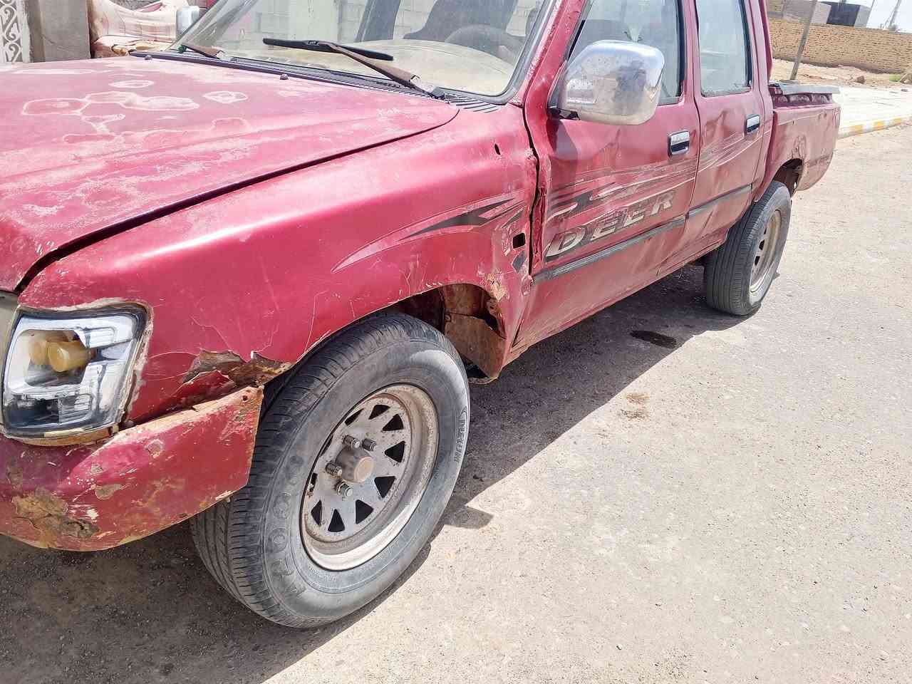 سياره بيكم دير موديل الفين 8 كير ومكينه كفاله حداديه نضيفه تخم تاير نضيف العنوان مسيان علي الغربي السعر ملونين وبيه مجال الطيب رقم الهاتف ***********

