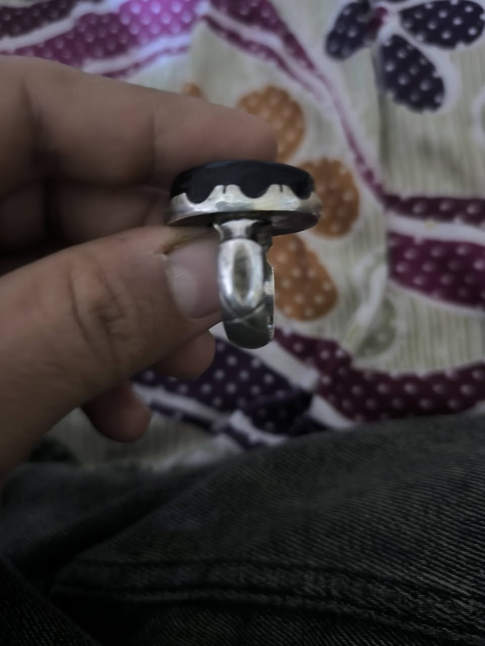 فضة ثقيل شفة العبد حمرة  للستفسار واساب ***********
