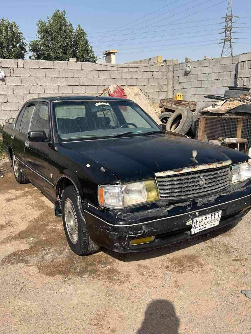 للبيع ارنب كراون مديل ٩٣
سعر ب ١٨ 
مكينه ٢ونص 
مكان بصره
*********** البصرة, العراق
