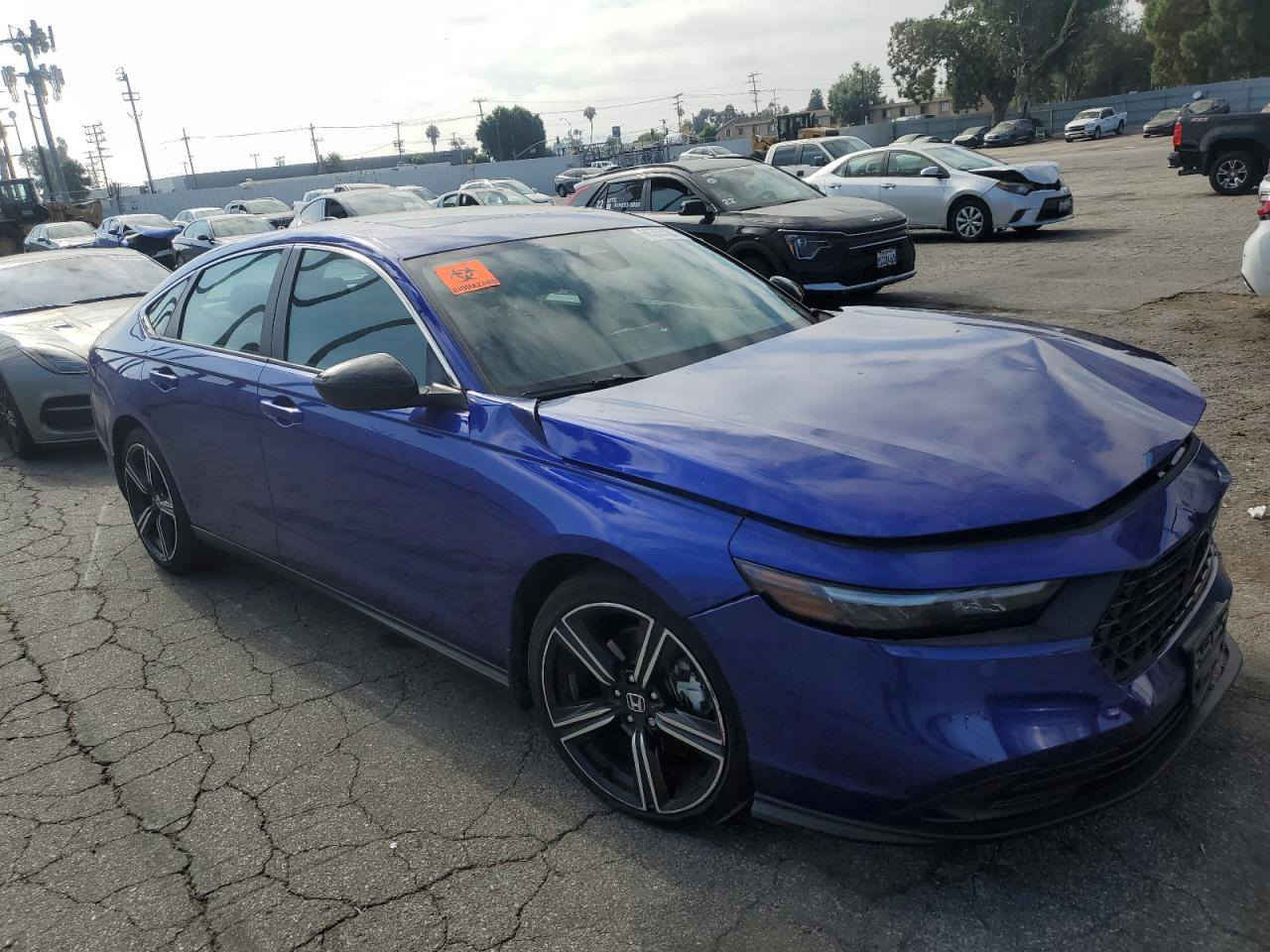 سلام عليكم هونده اكورد 2024 الحادث كما موضح بلصوره بصيط بدون دواخل ماشيه (23) مكان السياره بغداد الدوره للاستفسار ***********
